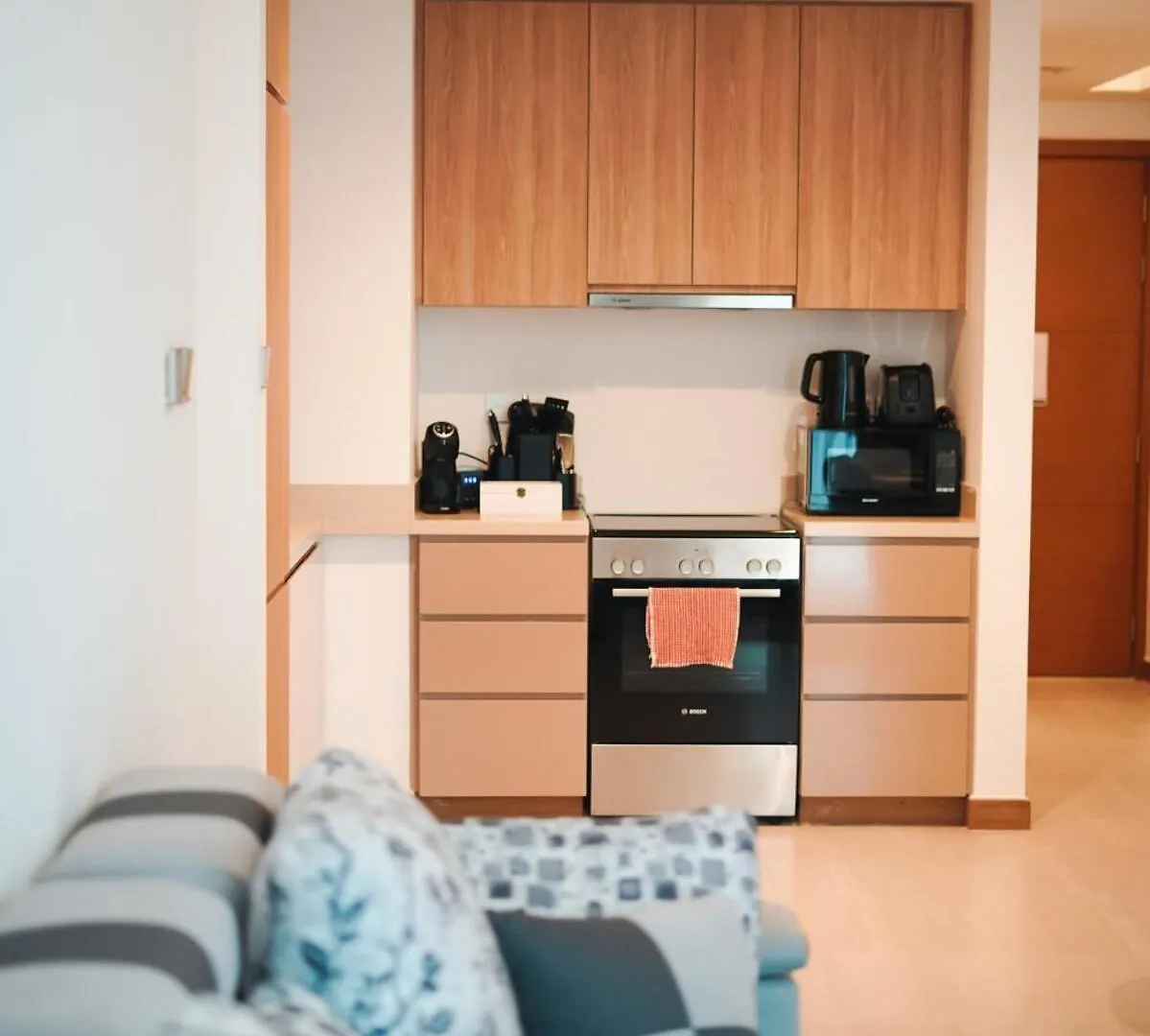 ドバイFresh Luxury 2Br With Amazing Viewアパートメント 0*, ドバイ