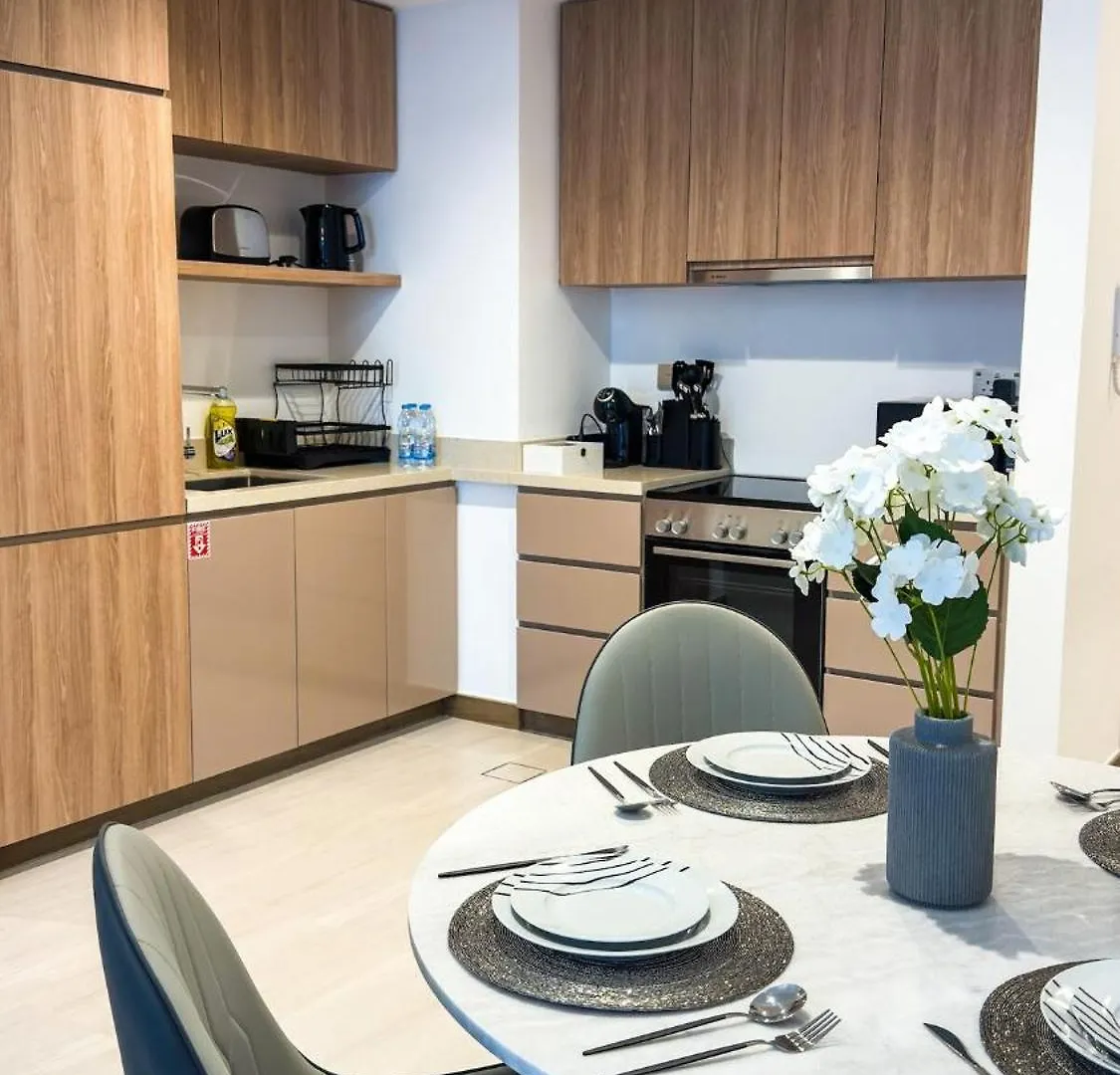 ドバイFresh Luxury 2Br With Amazing Viewアパートメント アパート ドバイ