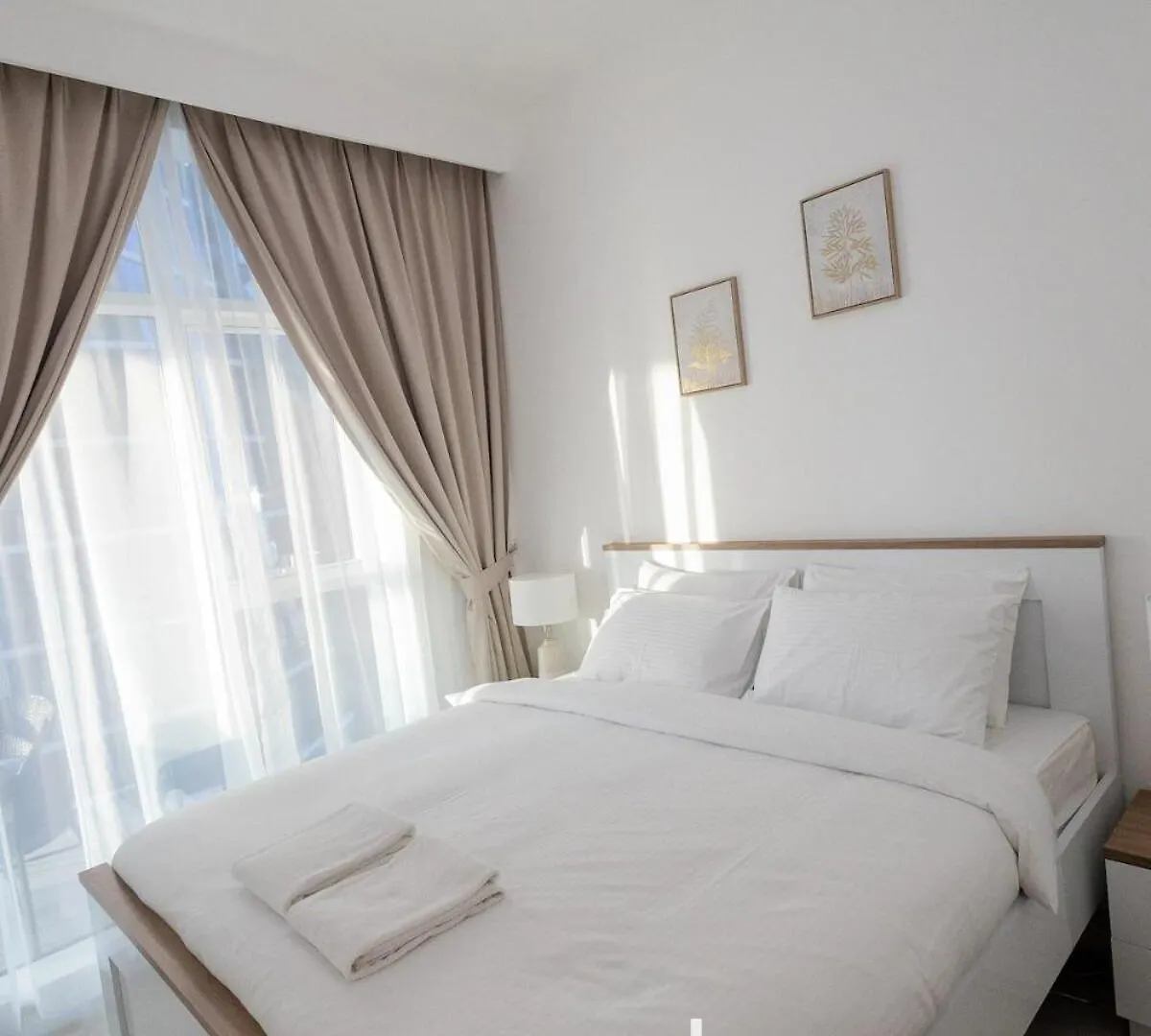 ドバイFresh Luxury 2Br With Amazing Viewアパートメント ドバイ
