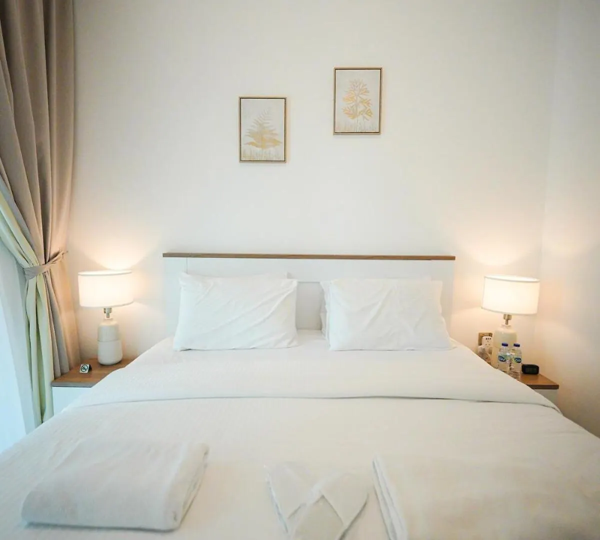 ドバイFresh Luxury 2Br With Amazing Viewアパートメント 0*, ドバイ