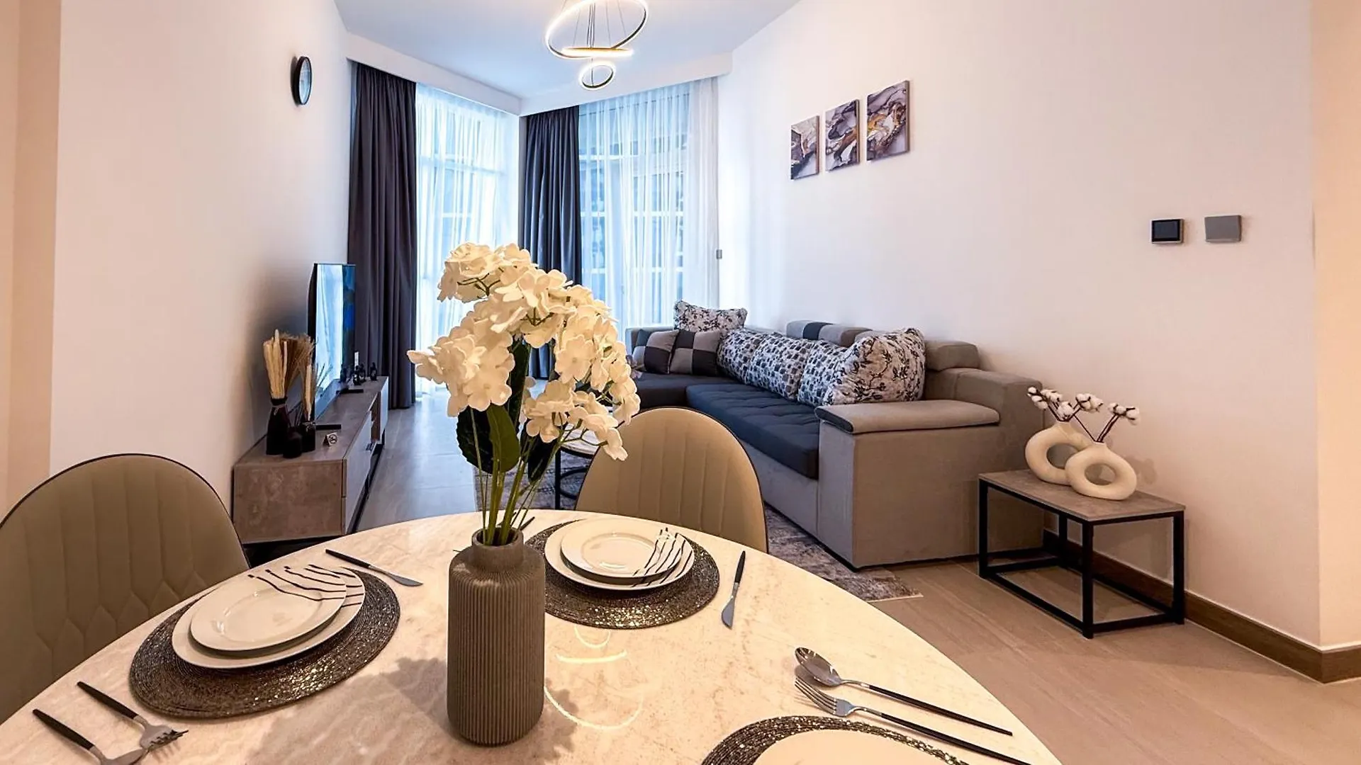 Fresh Luxury 2Br With Amazing View Apartment Dubai