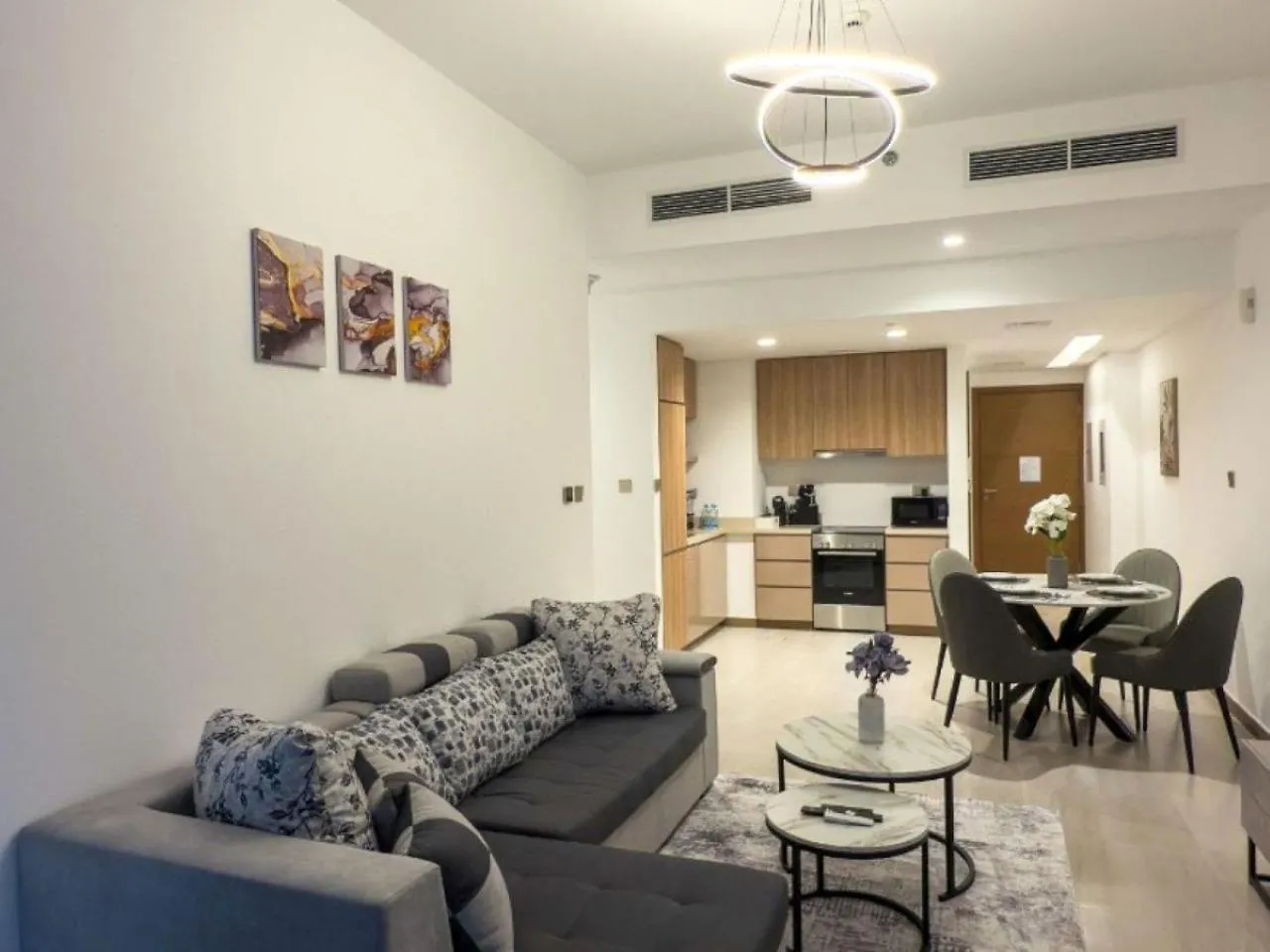 Fresh Luxury 2Br With Amazing View Apartment Dubai